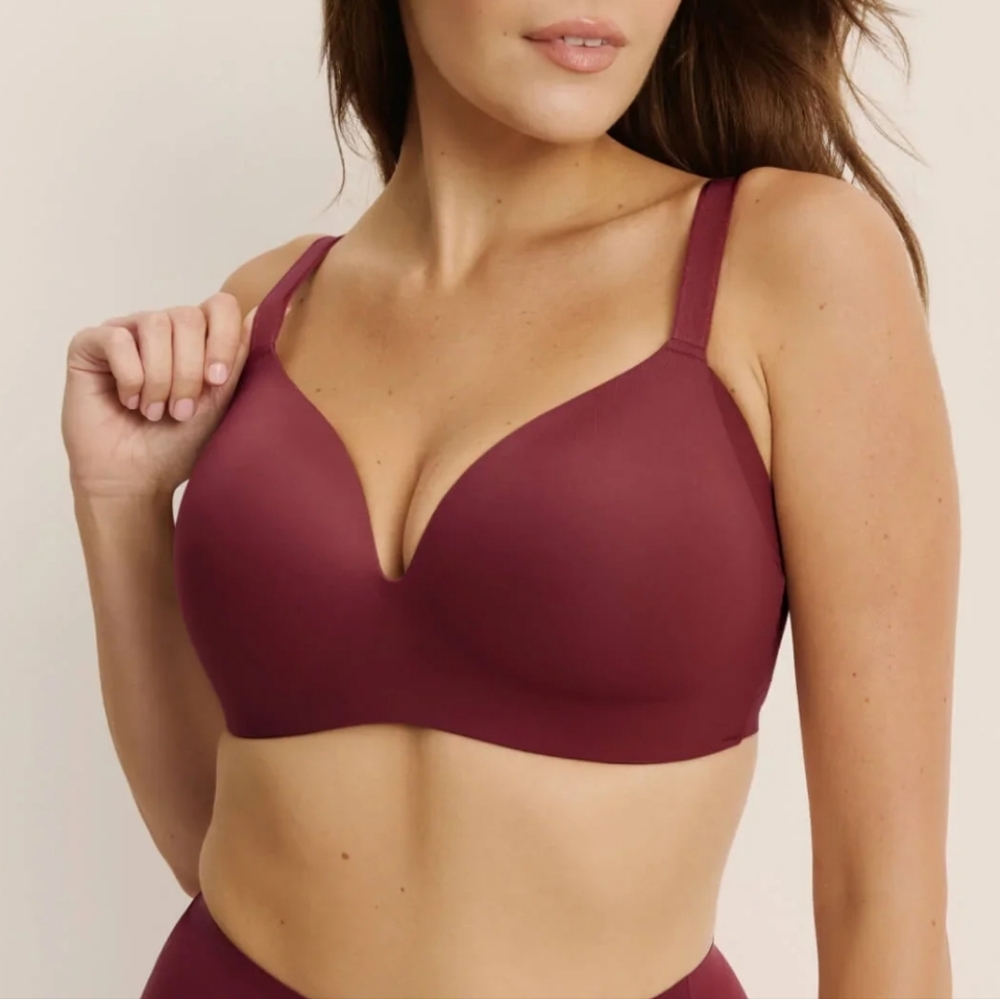 Knix Wing Woman Bra in Ltd. Edition Dark Cherry Size 38DD EUC Wire Free Comfort